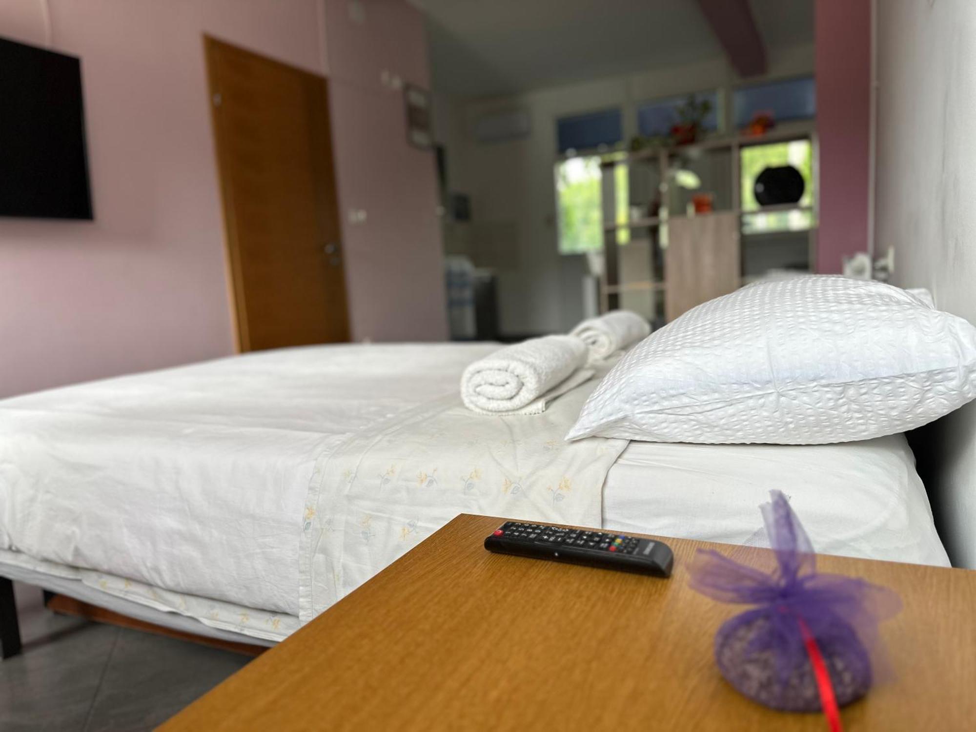 Apartments Brkic Лозовац Екстер'єр фото