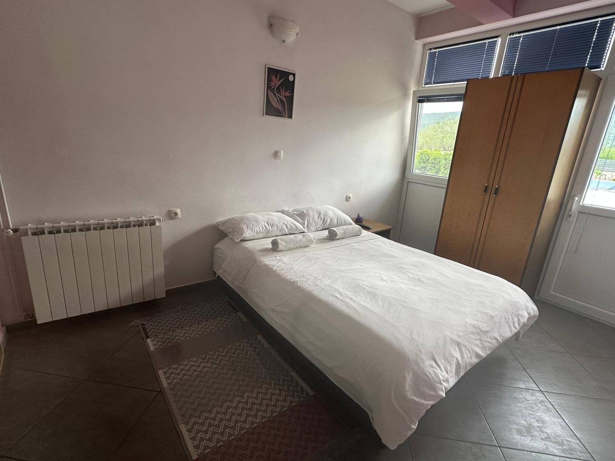 Apartments Brkic Лозовац Екстер'єр фото